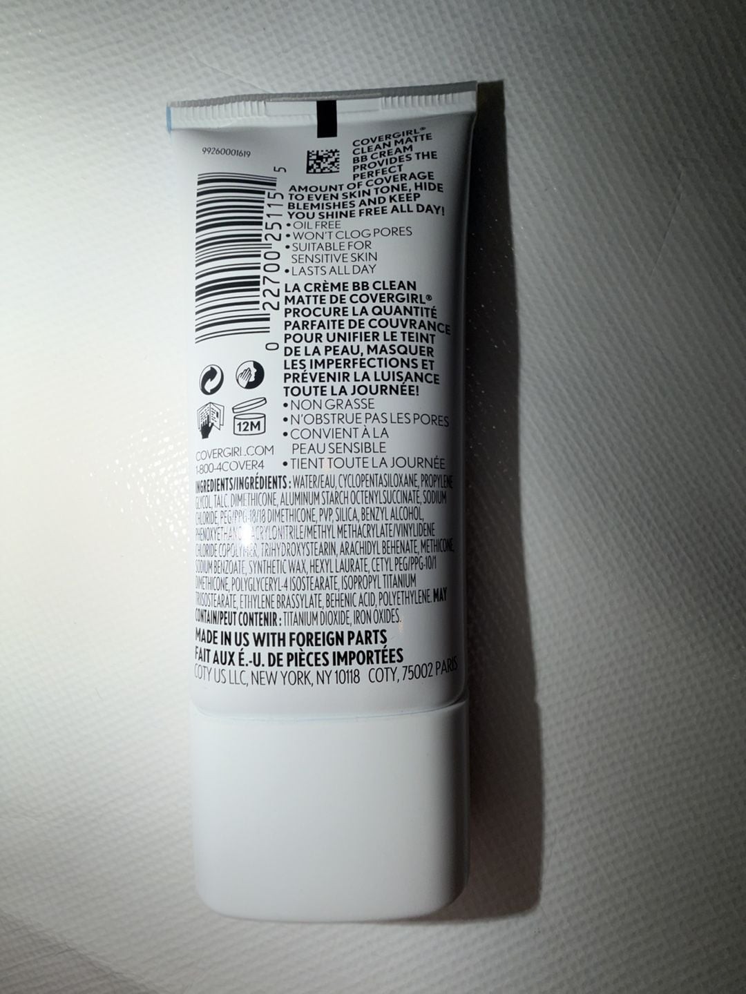 COVERGIRL Clean Matte BB Cream for Oily Skin, Shade 550 Medium/Deep, 1 fl oz, photo 3