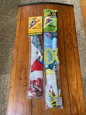 LOT OF 2 VINTAGE 1982 HI-FLIER KITES 42" BATMAN  ROBIN  50" SUPERMAN NEW KITE