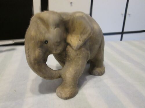 Elefanten Figur aus Gebrannten Ton (alter nicht bekannt) - Bild 1 von 6