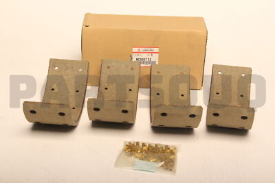 MC895732 Genuine Mitsubishi LINING KIT,FR BRAKE | eBay