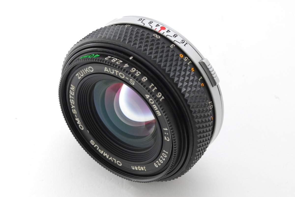 Olympus Zuiko Auto-S 40mm f/2 