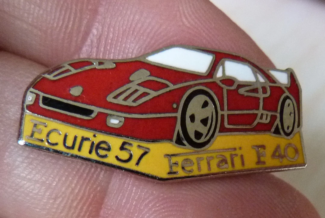 PIN'S PINS PIN Voiture Automobile Ferrari F40 Rouge Egf EUR 3,99