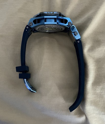 Invicta Reserve Carbon Hawk Tria Ice Blue /Silicone Strap Model 38910 - Picture 6 of 12