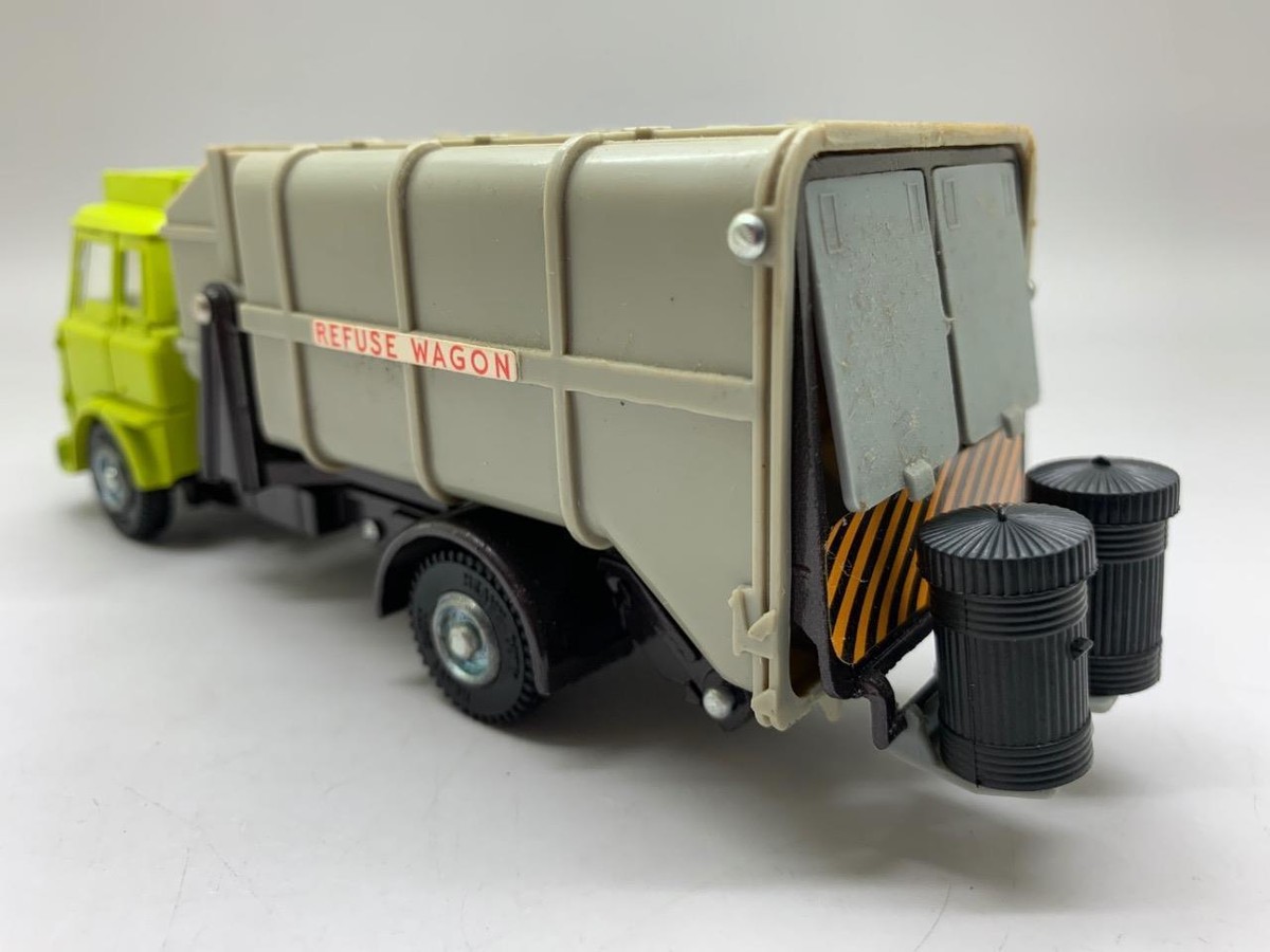 DINKY TOYS REFUSE WAGON WITH FOUR BINS 978 NEAR MINT BOXED | eBay