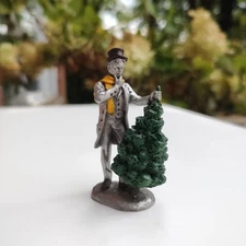 Hudson Pewter Winter Villagers Mr Daniels Customer Picking Christmas Tree 5930