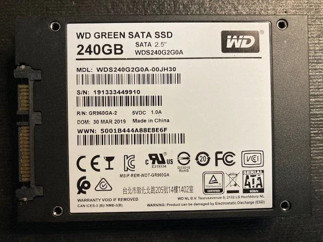 LOT of 4 Western Digital Green 240GB 2.5