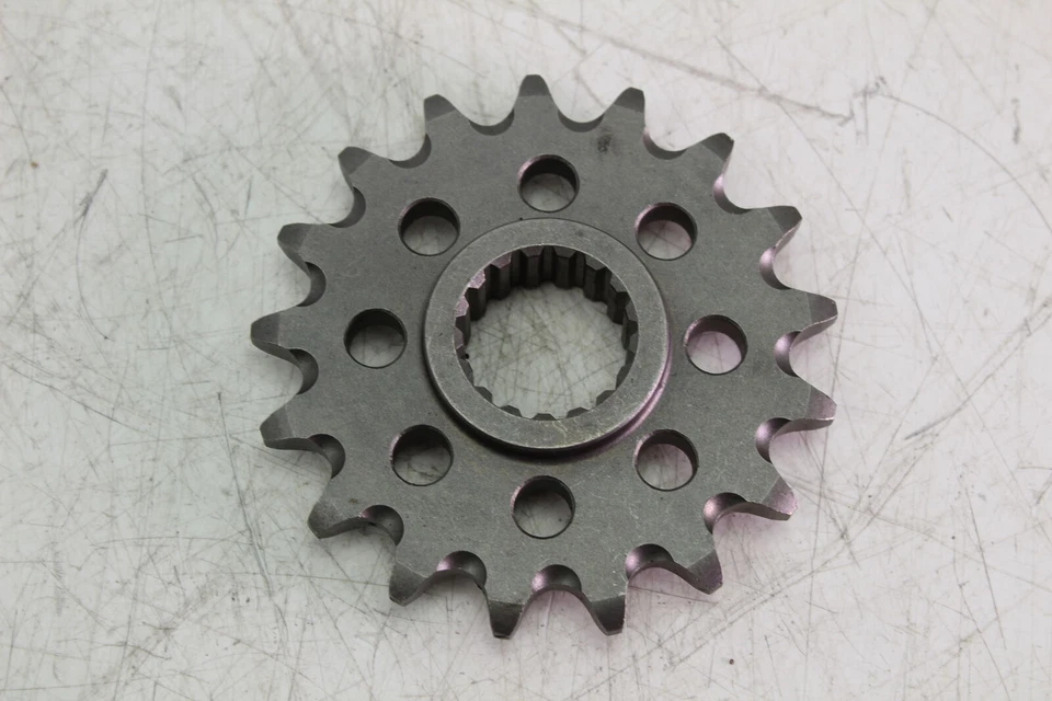 Piñón delantero All Ktm 1190 a 950 SUPERSPROX 17 dientes 525 Foto 3 de 4