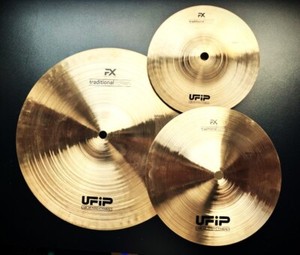 UFiP Medium 16inch (1,400g)（UFiP CYMBALS | StreetSoundsNYC）