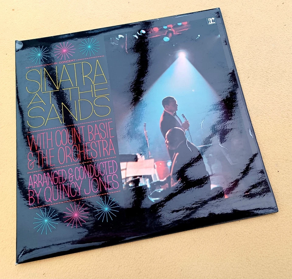 " FRANK SINATRA' AT THE SANDS " SUPERB NMINT TRICOLOUR LABELLED UK DOUBLE LP pg - Image 4 of 4