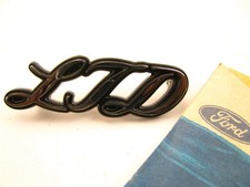 New - Oem Ford D9az-16098-a Exterior Ltd Fender Emblem Name Plate Badge