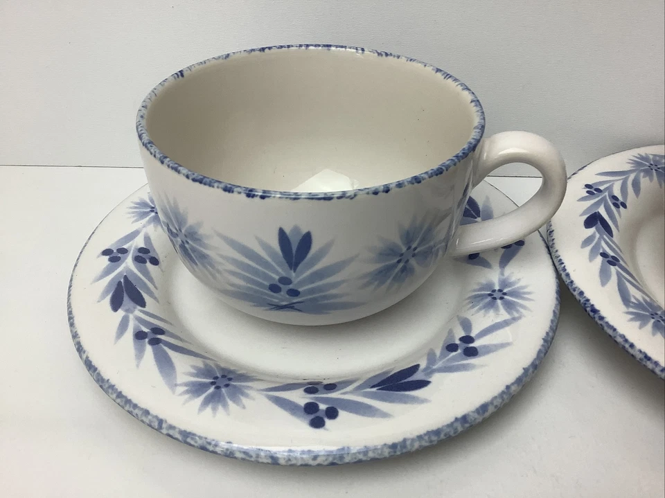 Marks & Spencer M&S Provence 2 x Cups & Saucers Superb Condition - Image 2 of 4