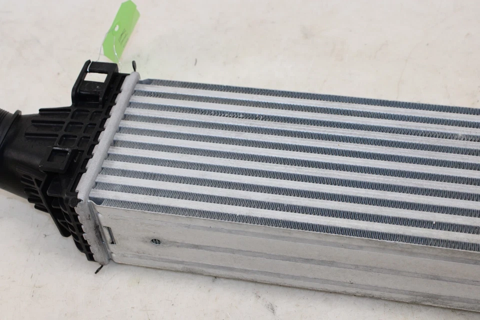 Audi SQ5 2018-2024 3,0 L intercooler 80A145805F OEM KX85 Foto 4 de 4