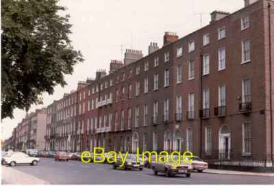 Photo 6x4 Merrion Square, Dublin Baile Atha Cliath/O1632 The square was  c1985