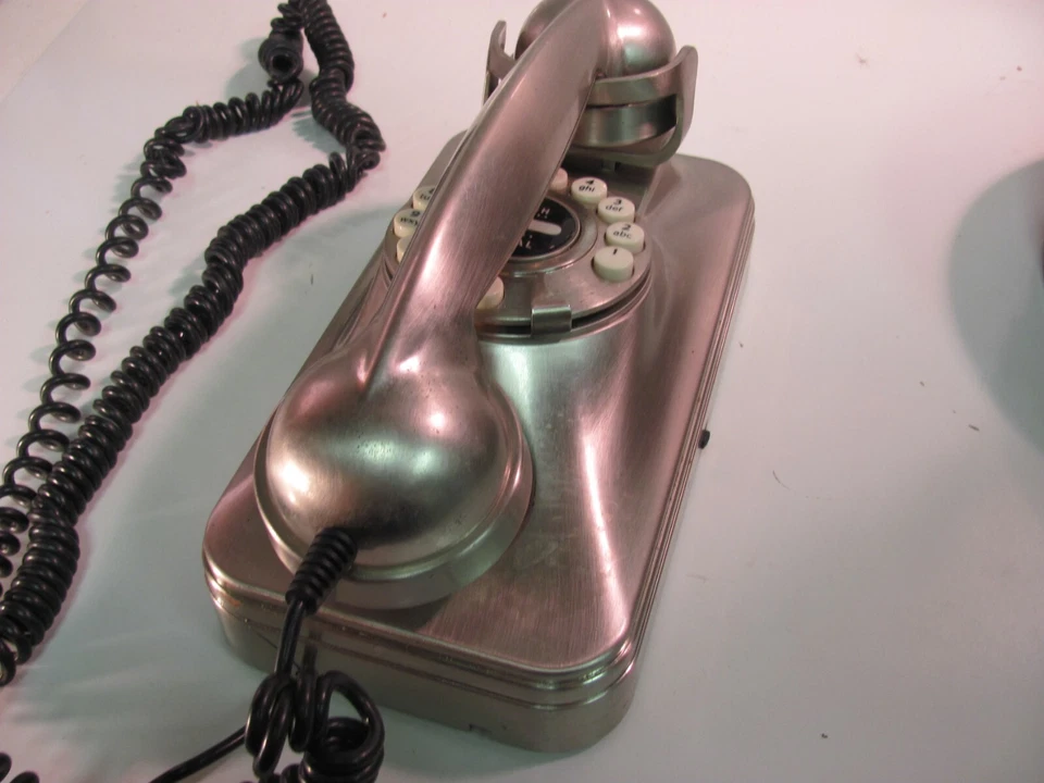 Retro Chrome Celtus Grand Wall Phone with Rotary Push Buttons - Image 2 of 4