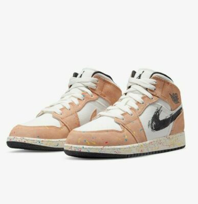 シューズ(男性用) NIKE AIR JORDAN 1 MID SE CIDER Nike Air Jordan 1 Mid SE 