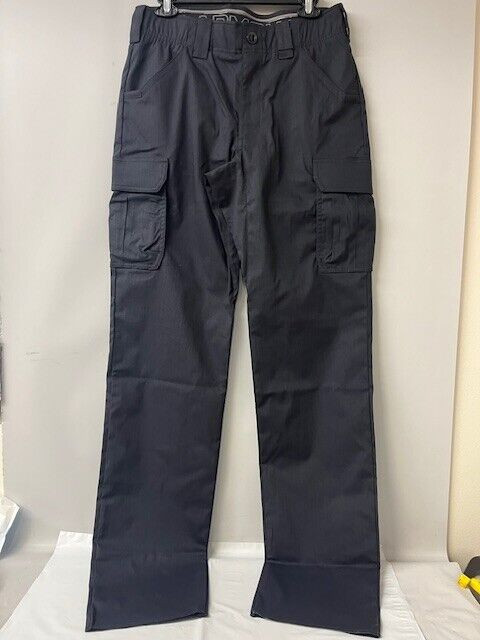 Under Armour Men's Class B Unhemmed Pants in Dark Navy Blue 1367817-Size 52/37