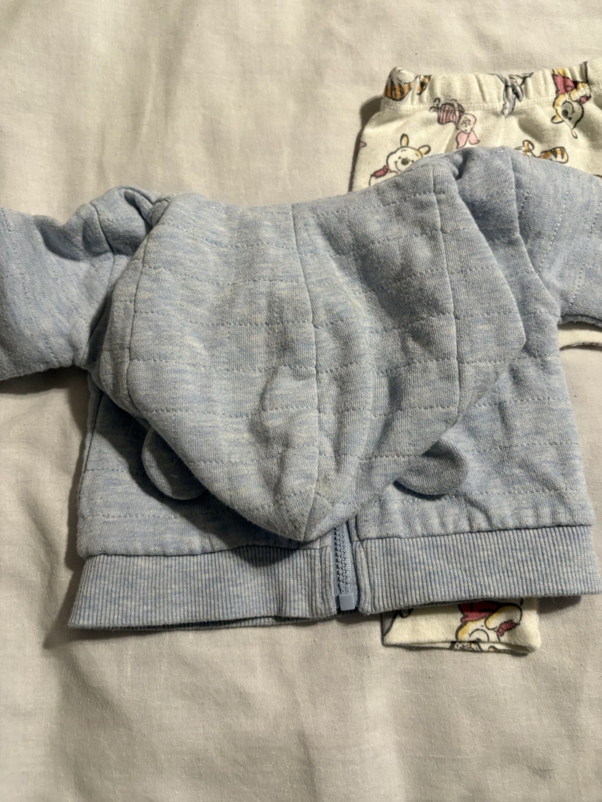 Winnie the Pooh Disney Parks Baby Outfit Set Pants Hoodie With Ears Sz 3 Months
