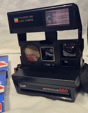 Polaroid Sun 660 Autofocus Camera With 600 Film