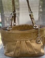 COACH GALLERY F0951 TAN PATENT LEATHER TOTE BAG PLEATED SHOULDER Bag Tote