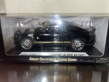 SHELBY COLLECTIBLES 2012  FORD MUSTANG SHELBY GT500 SUPER SNAKE 1/18