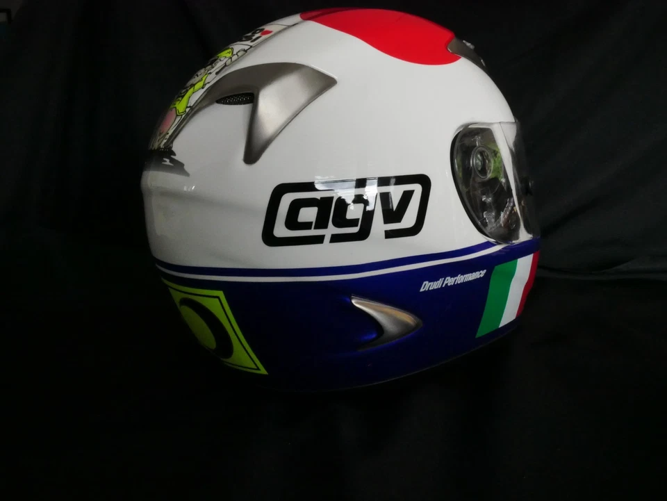 AGV Ti-Tech "Heart" Rossi Limited Edition - Photo 2/4