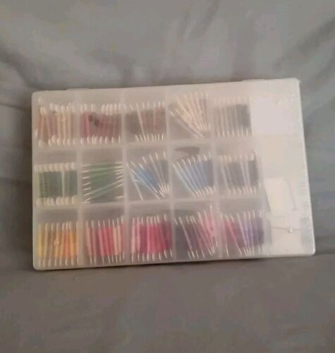 DMC embroidery thread FLOSS MASTER plastic case 120 colors cross stitch NIP - Picture 2 of 2