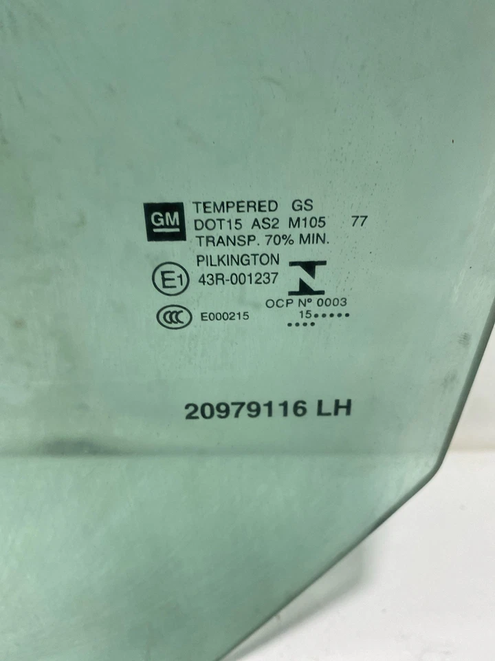 CHEVY SILVERADO 1500 Driver Side Front Window Glass 14 15 16 17 18 Foto 3 de 3