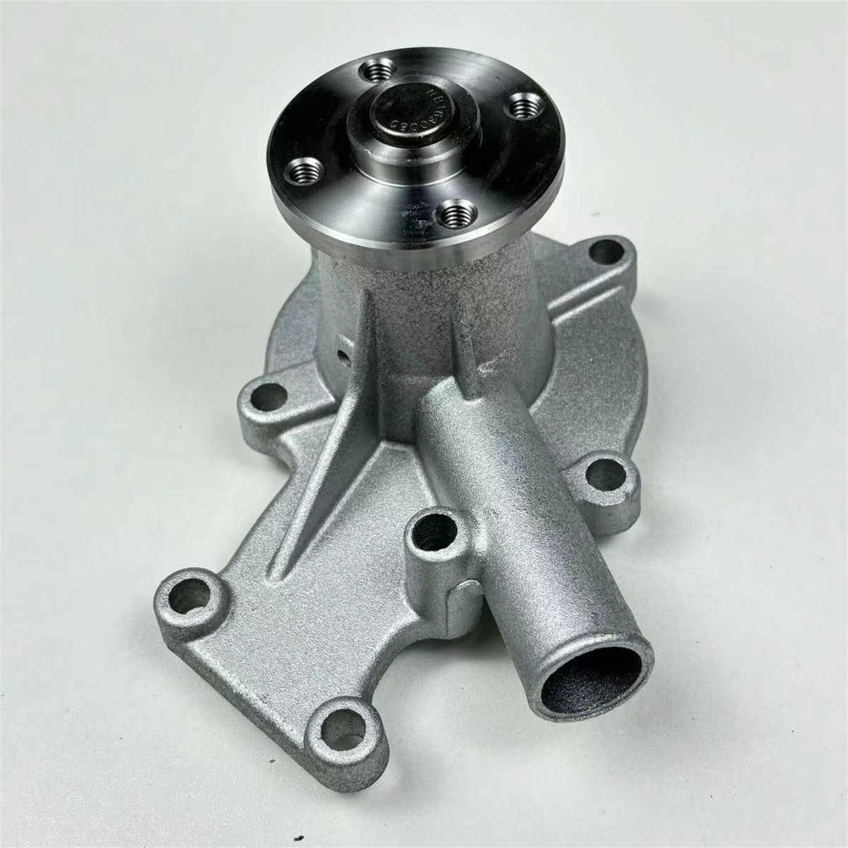 Water Pump 12691-73030 16871-73430 For Kubota ZD18 ZD321 Z602 KX41