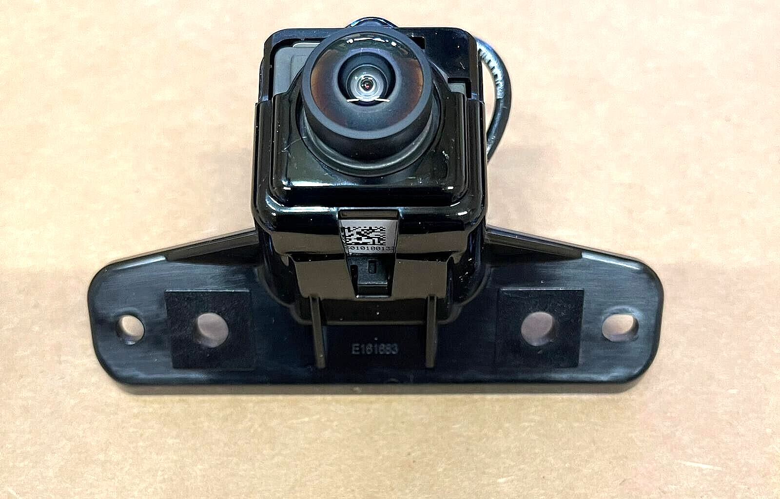 2021 - 2023 Escalade OEM-NEW Front View Driver Information Camera 