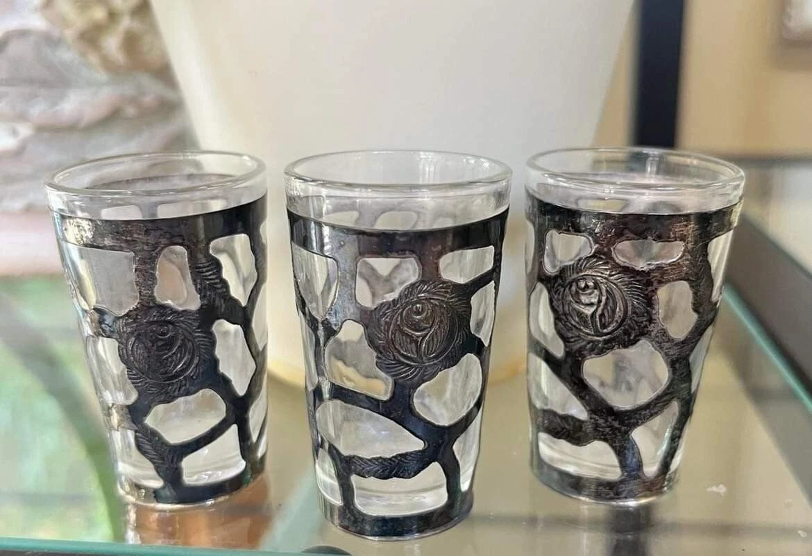 4 Antique Mexican Shot Glasses Sterling Silver Inlay 2.5