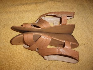 bare traps shoes