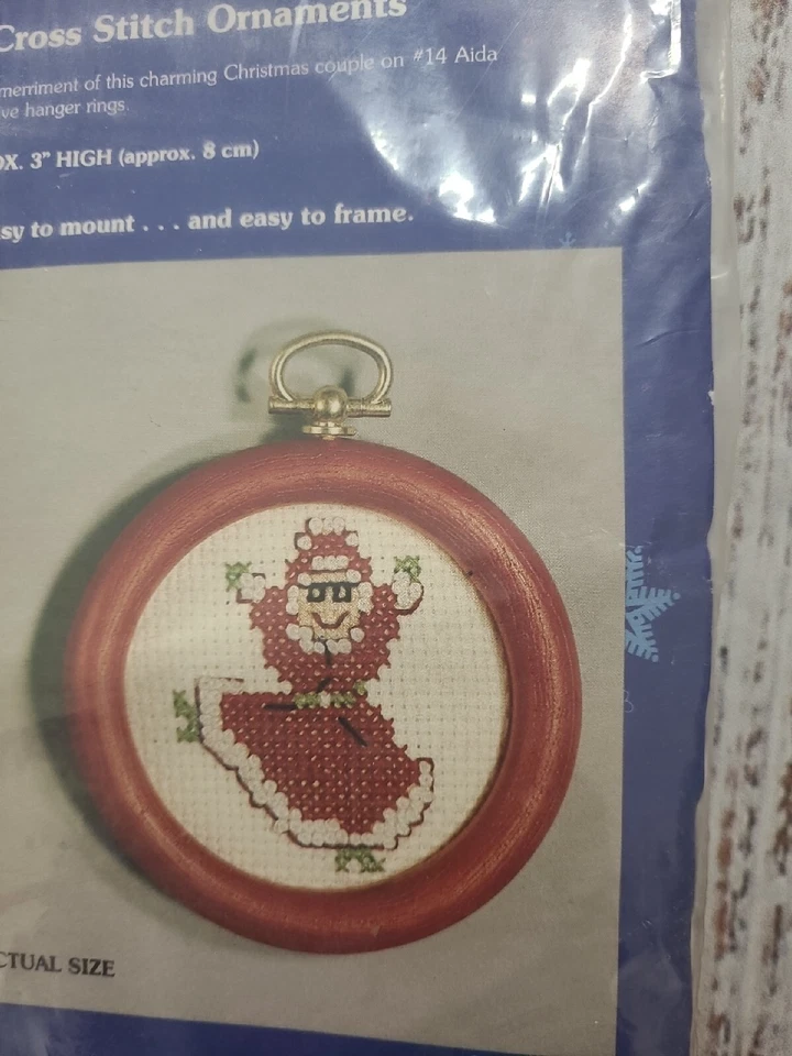 DE COLECCIÓN PARAGON BORDADO NAVIDAD PUNTO DE CRUZ ADORNOS SANTA SR & MRS CLAUS Foto 2 de 4