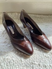 Vintage Bottega Veneta Brown Leather Kitten Heels Size US 9.5 In Original Box