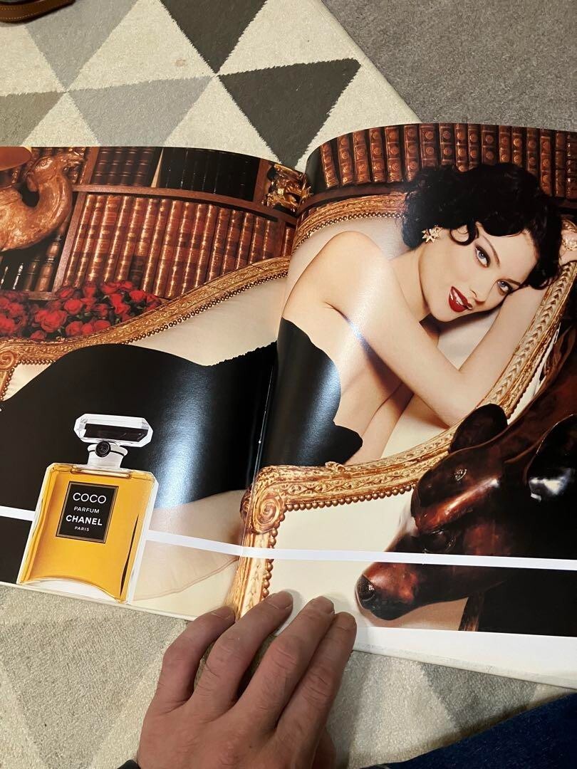 CHANEL 1995 - 1996 AUTUMN CATALOGUE VINTAGE KARL LAGERFELD
