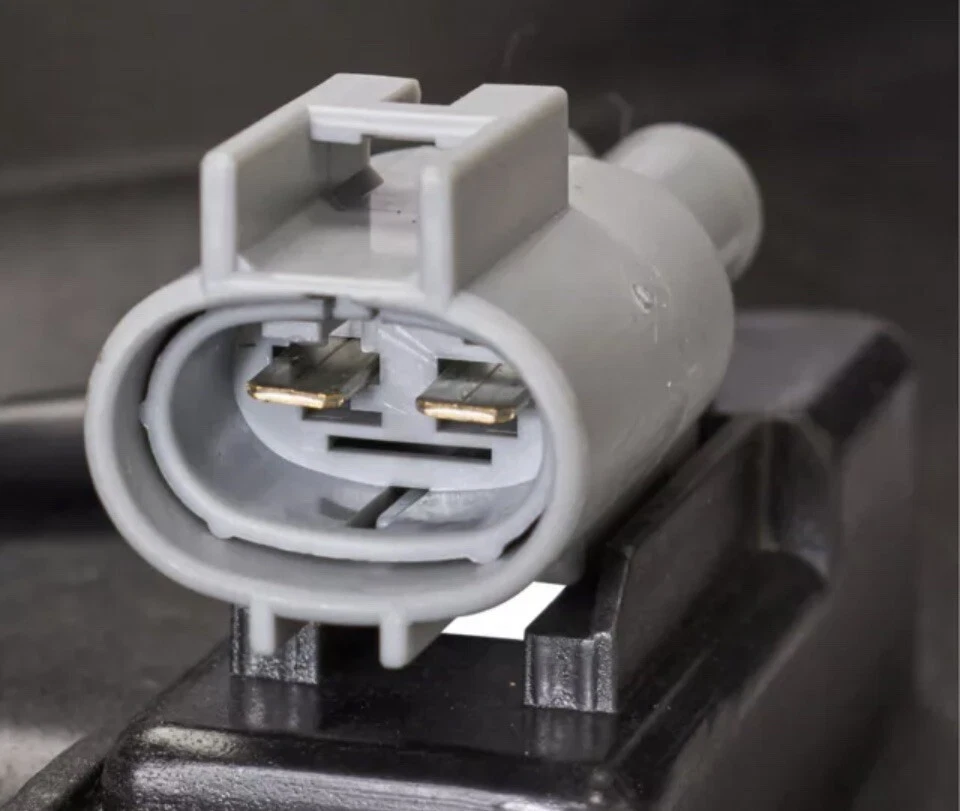 Conector de ventilador de radiador coleta para Chevy Aveo 2009-2011 Foto 2 de 2