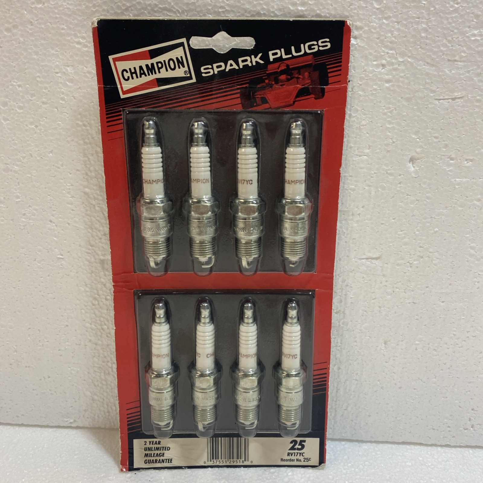 Spark plugs Champion 25 RV17YC Package Of 8 Brand new. NICE  