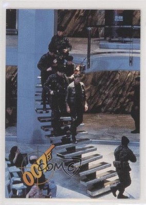 1995 Graffiti James Bond: GoldenEye One Plan Spoiled #068 b6s