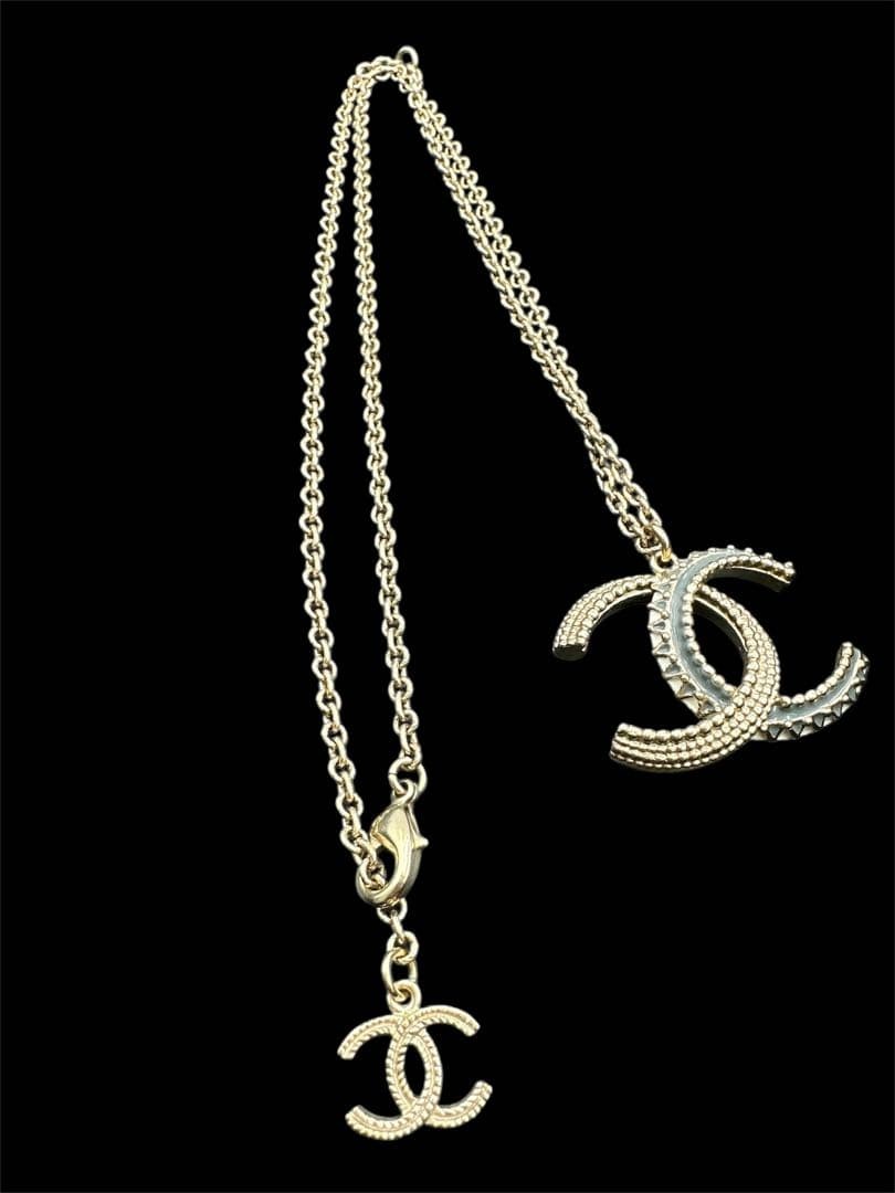Chanel Gold Double C Necklace Pink White Metal Chain Used