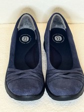 Navy Blue Bzees for LifeStride Goody Slip-On Sz 9M Great color and Super Comfy 