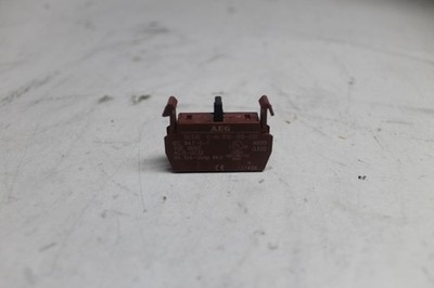 AEG SES-10 SES10 CONTACT BLOCK 4 KV 10 AMP 1 NO