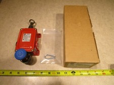 ALLEN BRADLEY 802C-J57M18B PULL SWITCH, R0441