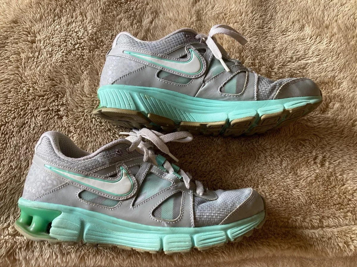 Nike reax hotsell 2