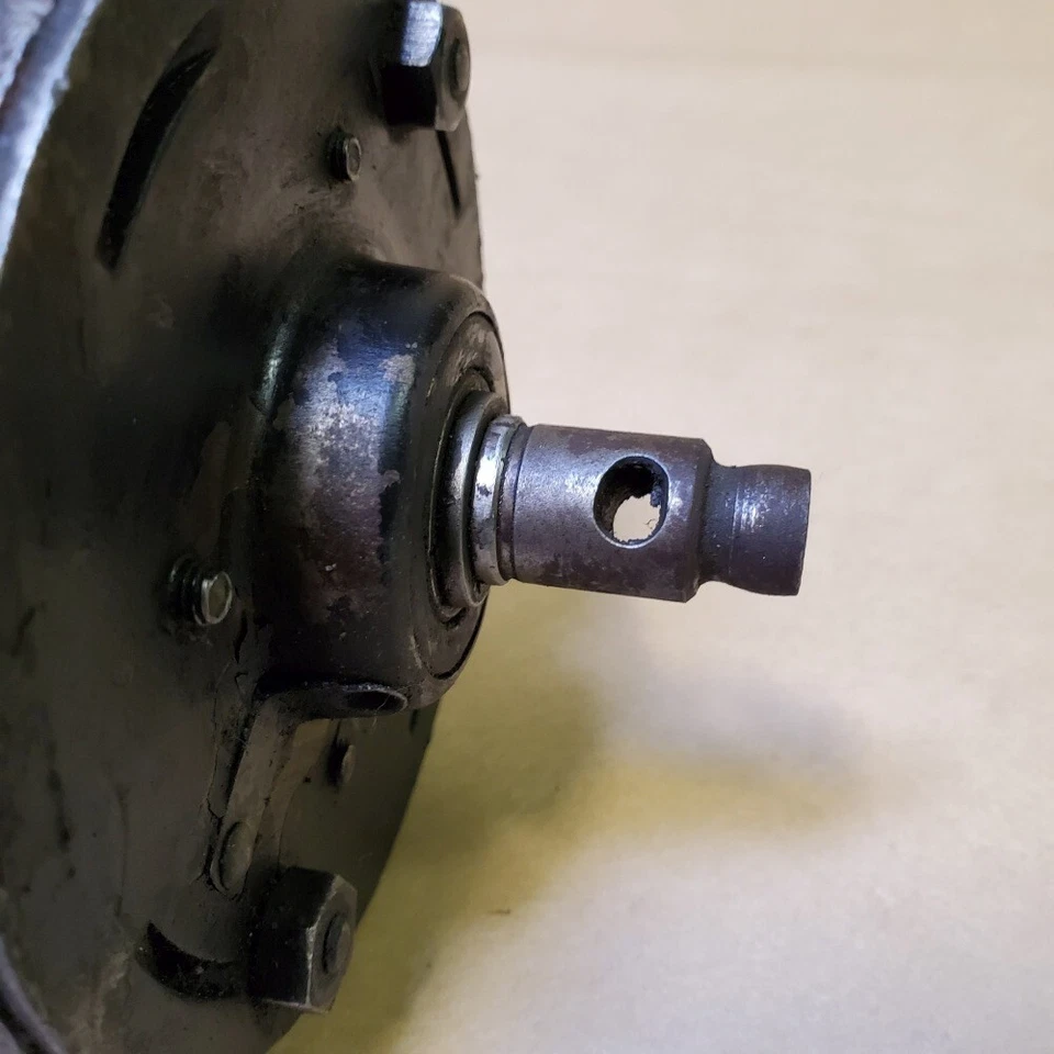 原装道奇克莱斯勒 Studebaker 吉普发电机 1956 - 1962 GJC-7002A 1642003 — 第 4/4 张图片