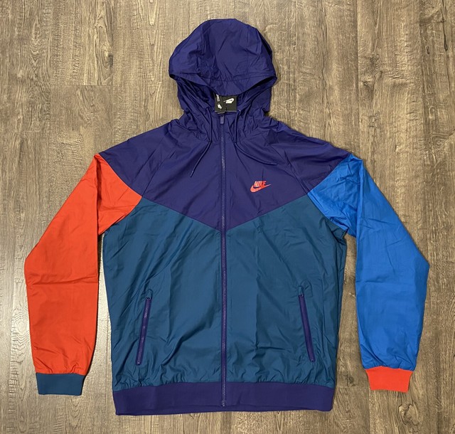 Nike NSW Windrunner Windbreaker Jacket 