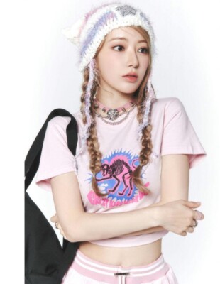 LE SSERAFIM Popup Apparel Crochet Hat Sakura Miyawaki Knit