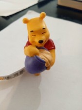 bullyland disney Winnie the Pooh con barattolo di miele