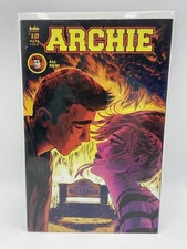 Archie Comics Vol. 2 No. 10 2016 Waid/Fish Riverdale Lodge Mansion Newstand