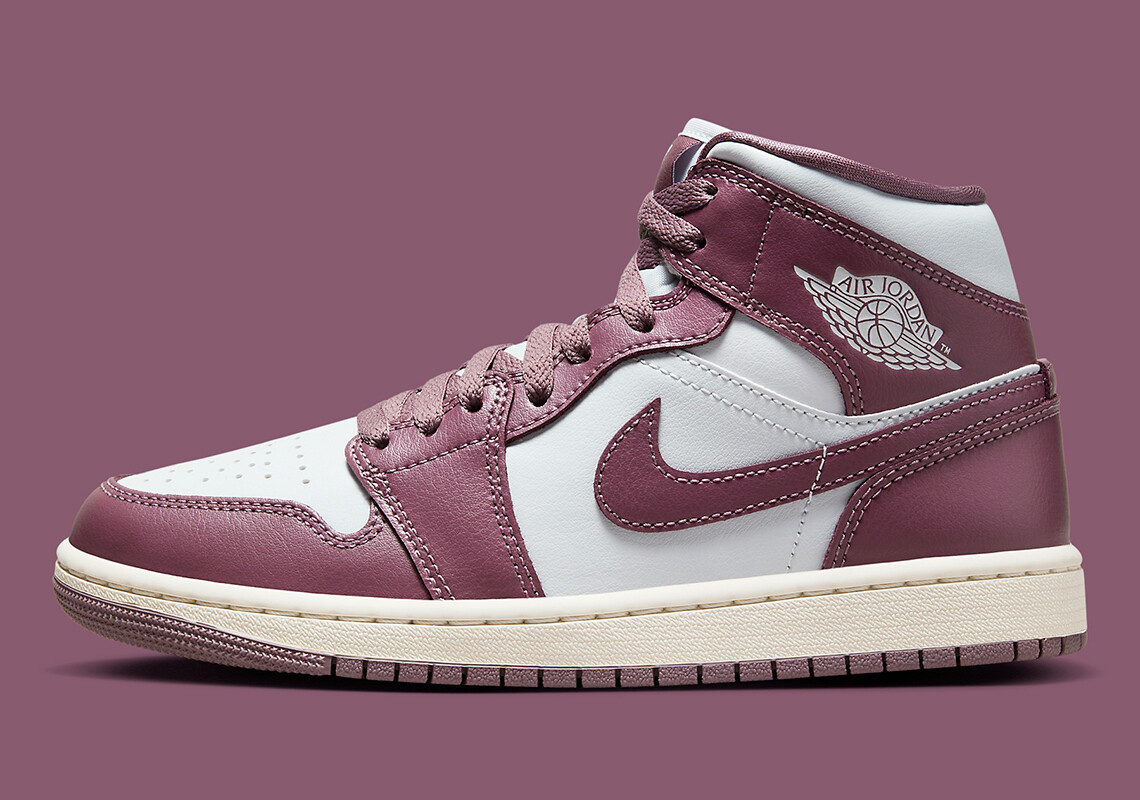 Женские кроссовки Nike Air Jordan 1 Mid Sky J сиренево-фиолетового цвета с белой платиной BQ6472-050 sz 11