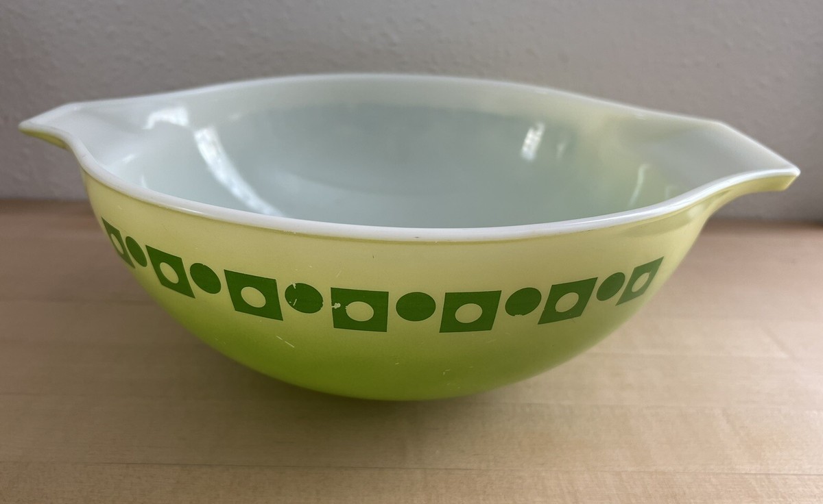 Pyrex - しぐり Vintage PYREX Green Dot Square 4 Qt. Cinderella Bowl 444 | eBay