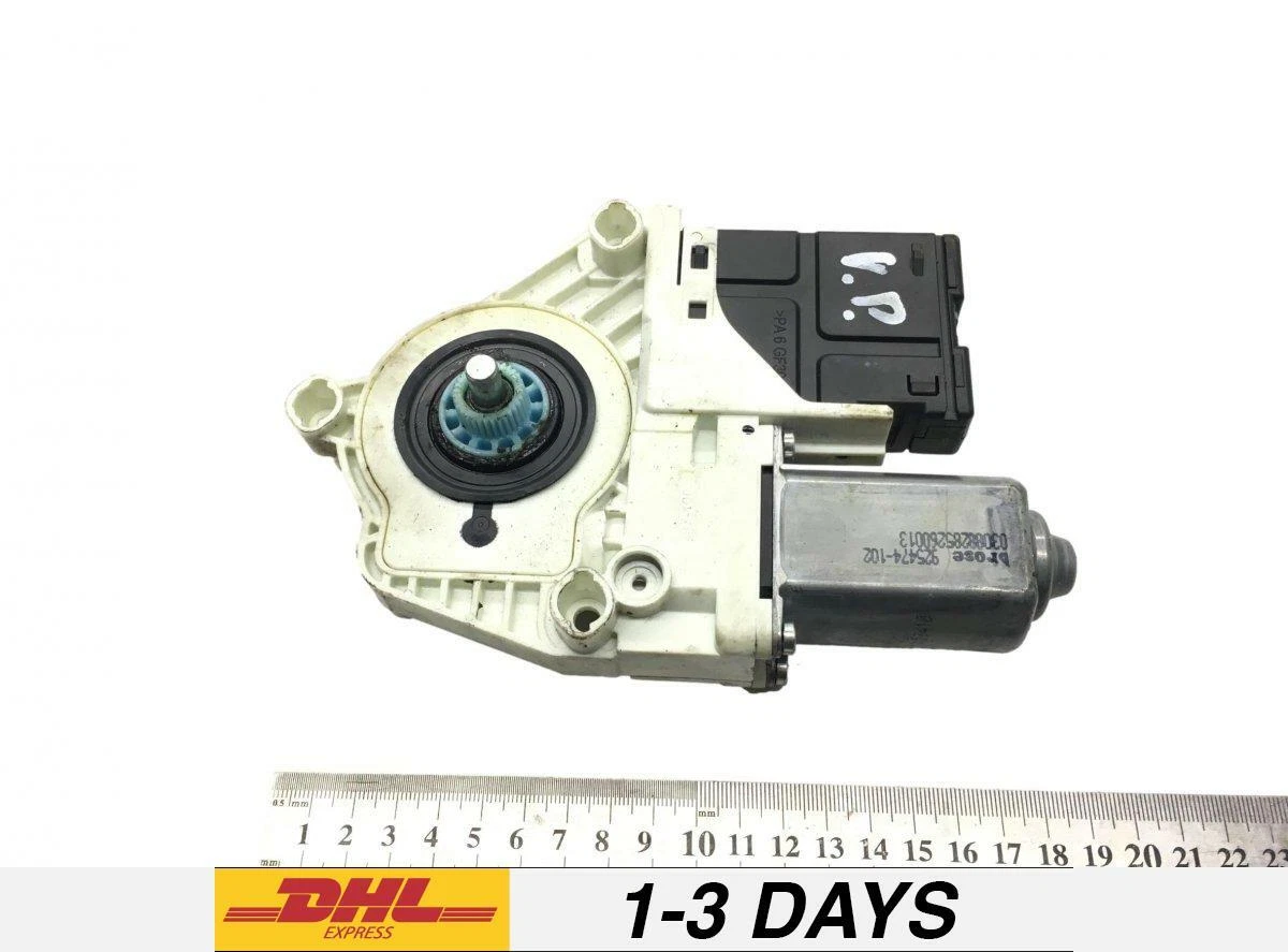 84062947 82907379 Window Regulator Motor Left From RENAULT TRUCKS 
